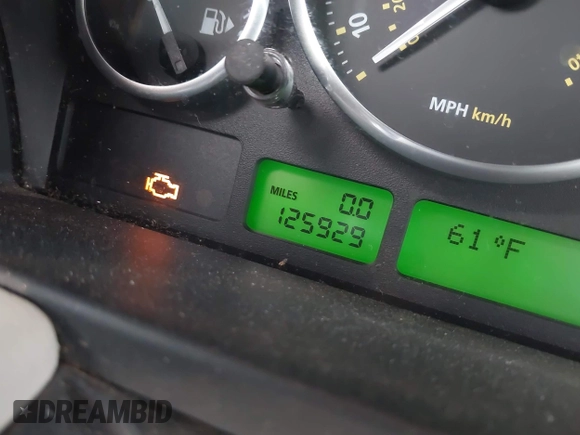 2008 Land Rover Range Rover SC with VIN SALMF13408A289044, listed as a IAAI auction lot 42010360 with 125,929 mi miles and . Bid and sale history available at DreamBid. Image 16.