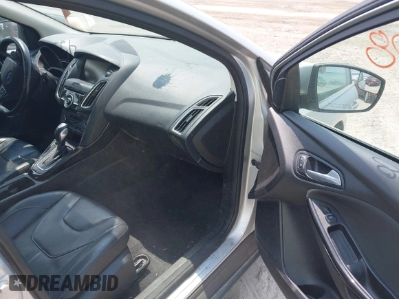 2015 Ford Focus Titanium с VIN 1FADP3J24FL280341, выставлен на аукционе IAAI как лот 42433208 с пробегом 151 813 миль миль и . История ставок и продаж доступна на DreamBid. Изображение 5.