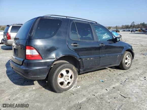 2002 Mercedes-Benz M-Class with VIN 4JGAB54E12A337920, listed as a Copart auction lot 44419495 with 278,061 mi miles and Salvage Title. Bid and sale history available at carsss.com. Image 3.