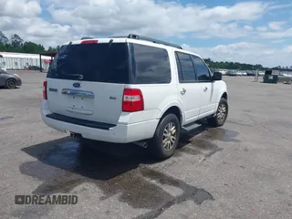 2011 Ford Expedition XLT with VIN 1FMJU1H55BEF53677, listed as a IAAI auction lot 42131441 with 284,016 mi miles and . Bid and sale history available at DreamBid. Image 4.