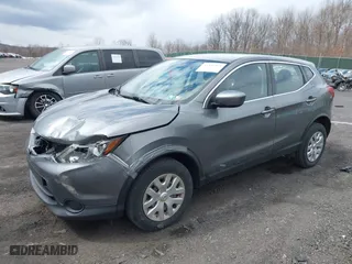 2018 Nissan Rogue Sport S with VIN JN1BJ1CR6JW259650, listed as a IAAI auction lot 41892161 with 177,243 mi miles. Bid and sale history available at carsss.com. Image 17.