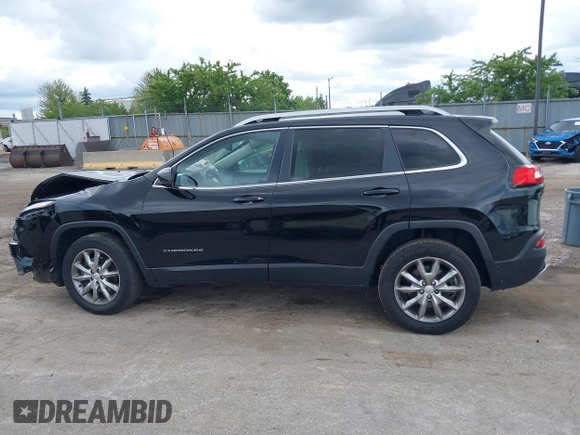 2017 Jeep Cherokee Limited z VIN 1C4PJMDS4HD223760, wystawiony jako IAAI lot #42300398 z przebiegiem 85 981 mil mil oraz . Historia ofert i sprzedaży dostępna na DreamBid. Obrazek 14.