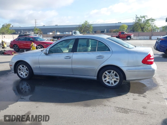2004 Mercedes-Benz E 320 with VIN WDBUF65J84A487595, listed as a IAAI auction lot 41993629 with 212,359 mi miles and . Bid and sale history available at carsss.com. Image 14.