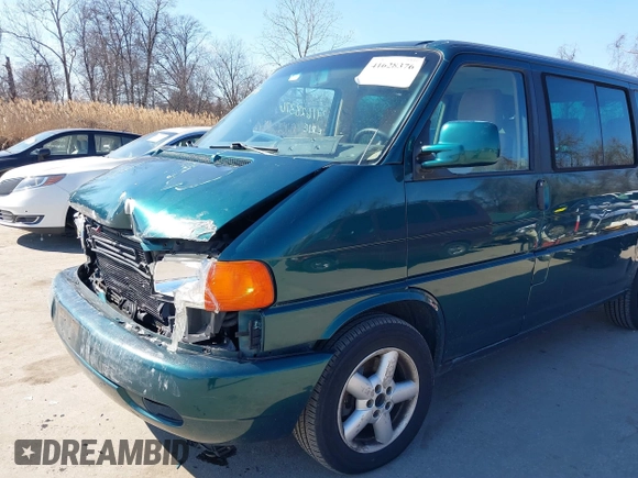 2002 Volkswagen EuroVan с VIN WV2KB47002H029567, выставлен на аукционе IAAI как лот 41628376 с пробегом 156 866 миль миль и . История ставок и продаж доступна на DreamBid. Изображение 14.