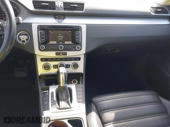 2013 Volkswagen CC Sport with VIN WVWBN7AN6DE509497, listed as a IAAI auction lot 41854748 with 208,227 mi miles and . Bid and sale history available at DreamBid. Image 12.