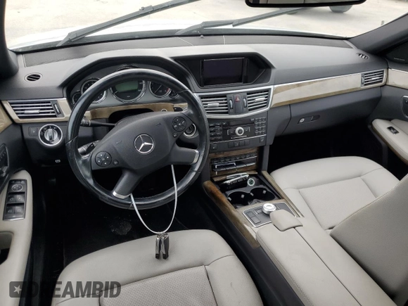 2011 Mercedes-Benz E 350 Luxury with VIN WDDHH8HB4BA326404, listed as a Copart auction lot 54332945 with Not Provided miles and Salvage Title. Bid and sale history available at DreamBid. Image 8.
