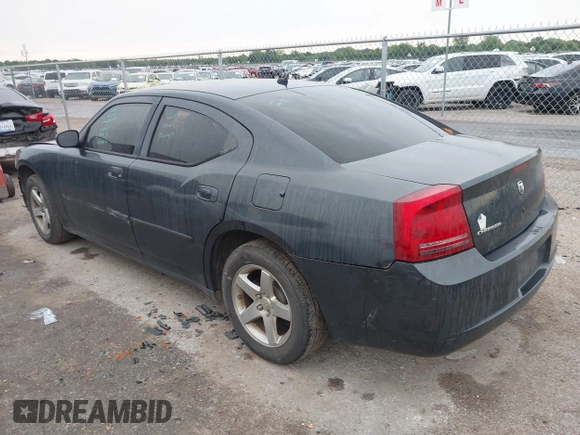 2008 Dodge Charger z VIN 2B3KA43R88H204836, wystawiony jako IAAI lot #42101356 z przebiegiem 289 267 mil mil oraz . Historia ofert i sprzedaży dostępna na DreamBid. Obrazek 3.