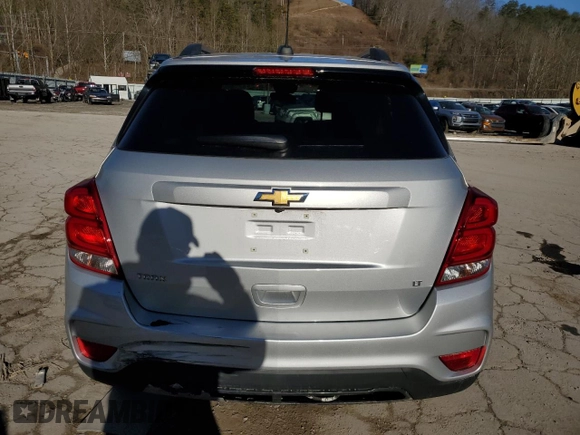 2019 Chevrolet Trax LT z VIN 3GNCJLSB4KL389877, wystawiony jako Copart lot #45202175 z przebiegiem 35 394 mil mil oraz Szkoda całkowita • Salvage title. Historia ofert i sprzedaży dostępna na DreamBid. Obrazek 6.