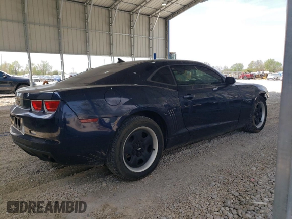 2010 Chevrolet Camaro LS z VIN 2G1FA1EVXA9193050, wystawiony jako Copart lot #52046535 z przebiegiem 161 457 mil mil oraz Szkoda całkowita • Salvage title. Historia ofert i sprzedaży dostępna na DreamBid. Obrazek 3.