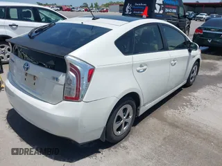 2012 Toyota Prius One with VIN JTDKN3DU6C5435587, listed as a IAAI auction lot 42307227 with 255,905 mi miles and . Bid and sale history available at DreamBid. Image 4.