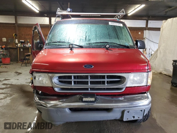 2000 Ford Econoline Cargo with VIN 1FMNE31L5YHA02689, listed as a Copart auction lot 49224125 with 249,120 mi miles and Salvage Title. Bid and sale history available at DreamBid. Image 5.