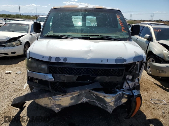2003 Chevrolet Express Cargo with VIN 1GCGG25V331175531, listed as a Copart auction lot 74990144 with 268,781 mi miles and Clean Title. Bid and sale history available at DreamBid. Image 5.