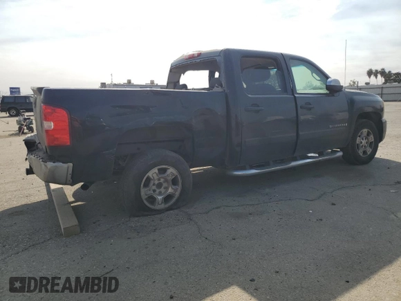 2008 Chevrolet Silverado 1500 1LT with VIN 2GCEC13J881157539, listed as a Copart auction lot 79116054 with 228,228 mi miles and Salvage Title. Bid and sale history available at DreamBid. Image 3.