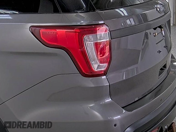 2017 Ford Police Interceptor Utility с VIN 1FM5K8AR7HGC26854, выставлен на аукционе IAAI как лот 42791619 с пробегом 105 935 миль миль и . История ставок и продаж доступна на DreamBid. Изображение 43.
