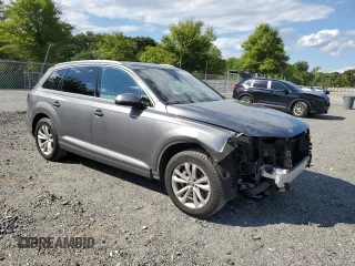 2017 Audi Q7 Premium with VIN WA1AHAF71HD043154, listed as a Copart auction lot 67232344 with 86,710 mi miles and Salvage title. Bid and sale history available at DreamBid. Image 4.