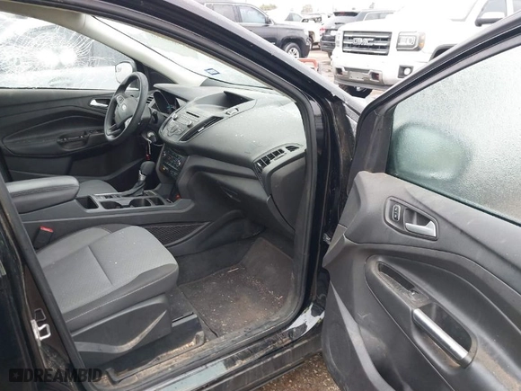 2017 Ford Escape SE with VIN 1FMCU0G91HUB79767, listed as a IAAI auction lot 41562530 with 134,964 mi miles. Bid and sale history available at carsss.com. Image 5.