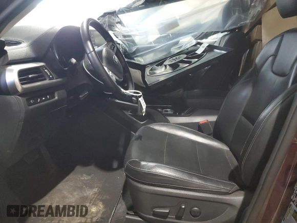 2020 Kia Telluride S with VIN 5XYP6DHC4LG085328, listed as a Copart auction lot 54719085 with 37,464 mi miles and Salvage title. Bid and sale history available at DreamBid. Image 7.