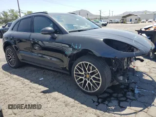2020 Porsche Macan with VIN WP1AA2A55LLB08011, listed as a Copart auction lot 57046245 with 40,521 mi miles and Salvage title. Bid and sale history available at DreamBid. Image 4.