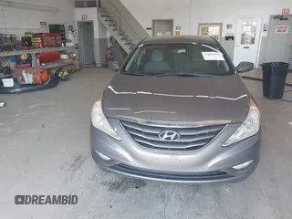 2013 Hyundai Sonata GLS with VIN 5NPEB4AC9DH608642, listed as a IAAI auction lot 42003556 with 105,448 mi miles and . Bid and sale history available at carsss.com. Image 12.