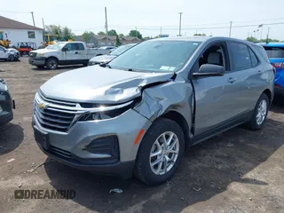 2023 Chevrolet Equinox LS z VIN 3GNAXSEG2PL166171, wystawiony jako IAAI lot #42378126 z przebiegiem 19 562 mil mil oraz . Historia ofert i sprzedaży dostępna na DreamBid. Obrazek 17.