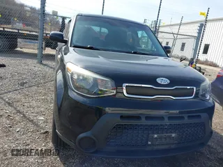 2014 Kia Soul with VIN KNDJN2A2XE7037945, listed as a IAAI auction lot 41777905 with 104,005 mi miles. Bid and sale history available at carsss.com. Image 12.