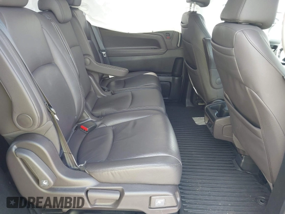 2018 Honda Odyssey EX-L with VIN 5FNRL6H75JB065206, listed as a IAAI auction lot 42009227 with 133,652 mi miles. Bid and sale history available at carsss.com. Image 8.