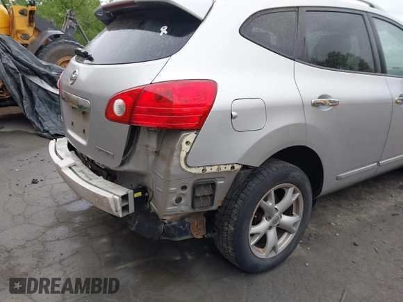 2011 Nissan Rogue S z VIN JN8AS5MV9BW689283, wystawiony jako IAAI lot #42321097 z przebiegiem 143 889 mil mil oraz . Historia ofert i sprzedaży dostępna na DreamBid. Obrazek 12.