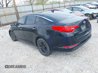 2012 Kia Optima LX z VIN KNAGM4A78C5296279, wystawiony jako IAAI lot #42041846 z przebiegiem Nie podano mil oraz . Historia ofert i sprzedaży dostępna na DreamBid. Obrazek 3.