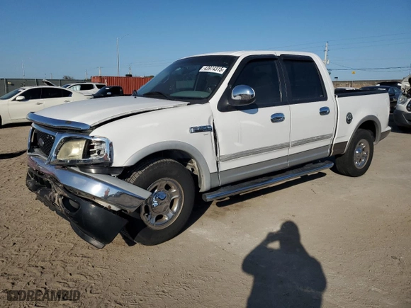 2001 Ford F-150 SuperCrew XLT with VIN 1FTRW07W81KE94856, listed as a Copart auction lot 43974315 with 0 mi miles and Salvage Title. Bid and sale history available at carsss.com. Image 1.