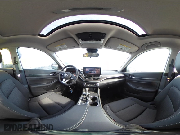 2025 Nissan Altima SV with VIN 1N4BL4DW8SN336870, listed as a IAAI auction lot 41407061 with 1,009 mi miles and . Bid and sale history available at DreamBid. Image 18.
