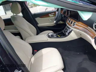 2018 Mercedes-Benz E-Class E 300 with VIN WDDZF4JB9JA446243, listed as a IAAI auction lot 41990687 with 16,961 mi miles. Bid and sale history available at carsss.com. Image 5.