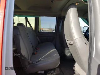 2023 Chevrolet Express Passenger LS z VIN 1GAZGNFP9P1138816, wystawiony jako Copart lot #49766225 z przebiegiem 105 216 mil mil oraz Szkoda całkowita • Salvage title. Historia ofert i sprzedaży dostępna na DreamBid. Obrazek 11.