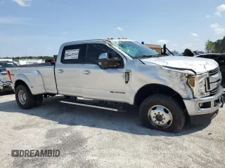 2019 Ford F-350 XL with VIN 1FT8W3DT3KEG72017, listed as a Copart auction lot 50609235 with 161,842 mi miles and Salvage title. Bid and sale history available at DreamBid. Image 1.