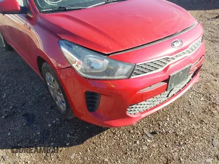 2019 Kia Rio S with VIN 3KPA24AB4KE227322, listed as a IAAI auction lot 40890906 with 114,215 mi miles. Bid and sale history available at carsss.com. Image 19.