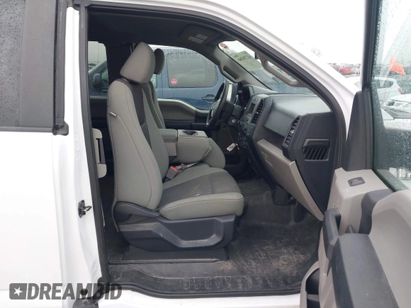 2020 Ford F-150 XL with VIN 1FTEX1C51LKD81364, listed as a IAAI auction lot 41730360 with 178,718 mi miles and . Bid and sale history available at DreamBid. Image 5.