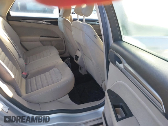 2018 Ford Fusion Hybrid SE with VIN 3FA6P0LU9JR162611, listed as a IAAI auction lot 41760137 with 62,658 mi miles. Bid and sale history available at carsss.com. Image 8.