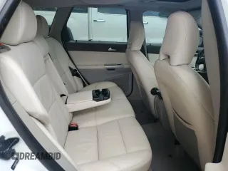 2011 Volvo V50 with VIN YV1672MW3B2606216, listed as a Copart auction lot 81331084 with 140,761 mi miles and Salvage Title. Bid and sale history available at carsss.com. Image 10.