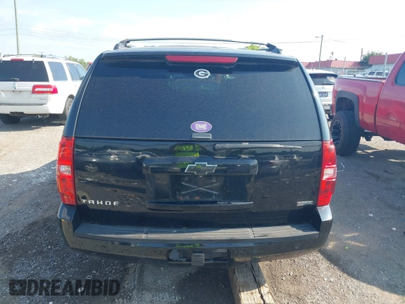 2012 Chevrolet Tahoe LS z VIN 1GNSCAE04CR271133, wystawiony jako IAAI lot #42739581 z przebiegiem 172 439 mil mil oraz . Historia ofert i sprzedaży dostępna na DreamBid. Obrazek 16.