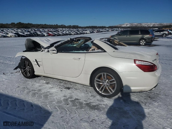 2013 Mercedes-Benz SL-Class SL 550 with VIN WDDJK7DA1DF010670, listed as a Copart auction lot 87240764 with 0 mi miles and Salvage Title. Bid and sale history available at carsss.com. Image 2.