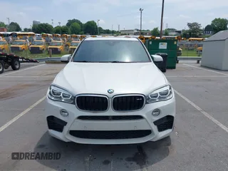 2018 BMW X5 M z VIN 5YMKT6C51J0Y83433, wystawiony jako IAAI lot #42483867 z przebiegiem 59 444 mil mil oraz . Historia ofert i sprzedaży dostępna na DreamBid. Obrazek 12.