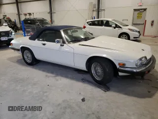 1989 Jaguar XJS z VIN SAJNV4847KC164497, wystawiony jako Copart lot #87258504 z przebiegiem 90 299 mil mil oraz Szkody całkowita. Historia ofert i sprzedaży dostępna na DreamBid. Obrazek 4.