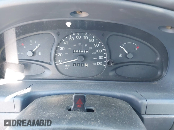 1999 Ford Escort LX with VIN 1FAFP10P1XW236632, listed as a IAAI auction lot 42325892 with 202,939 mi miles and . Bid and sale history available at DreamBid. Image 7.