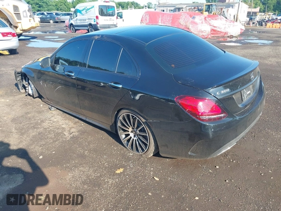2021 Mercedes-Benz C 300 с VIN W1KWF8DB9MR642629, выставлен на аукционе IAAI как лот 42546566 с пробегом 16 002 миль миль и . История ставок и продаж доступна на DreamBid. Изображение 3.