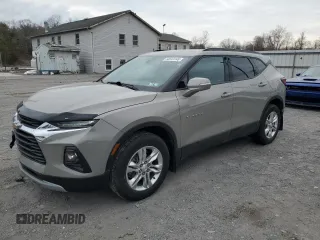 2021 Chevrolet Blazer LT z VIN 3GNKBHR48MS527961, wystawiony jako Copart lot #50643745 z przebiegiem 48 814 mil mil oraz Szkoda całkowita • Salvage title. Historia ofert i sprzedaży dostępna na DreamBid. Obrazek 1.