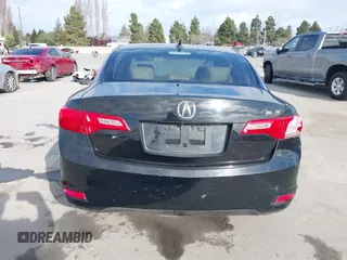 2013 Acura ILX Tech Pkg with VIN 19VDE1F7XDE007797, listed as a IAAI auction lot 41904415 with 240,310 mi miles. Bid and sale history available at carsss.com. Image 16.