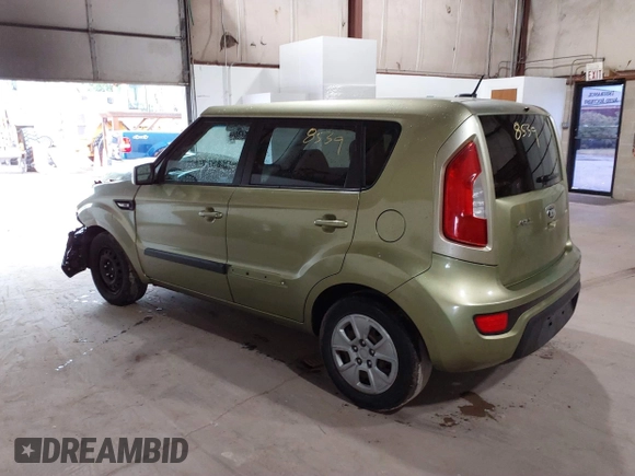 2013 Kia Soul with VIN KNDJT2A52D7623361, listed as a IAAI auction lot 40194811 with 159,665 mi miles. Bid and sale history available at carsss.com. Image 3.