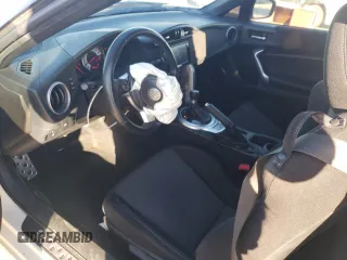 2020 Toyota 86 with VIN JF1ZNAA10L8751343, listed as a Copart auction lot 88573335 with 79,864 mi miles and Salvage Title. Bid and sale history available at carsss.com. Image 8.