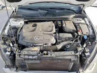 2019 Mercedes-Benz CLA 250 z VIN WDDSJ4GB8KN725250, wystawiony jako Copart lot #56560205 z przebiegiem 55 065 mil mil oraz Szkoda całkowita • Salvage title. Historia ofert i sprzedaży dostępna na DreamBid. Obrazek 11.