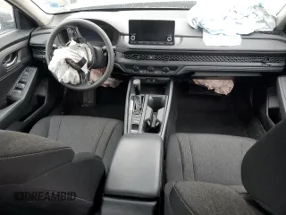 2024 Honda Accord LX z VIN 1HGCY1F20RA020116, wystawiony jako Copart lot #43145765 z przebiegiem Nie podano mil oraz Szkoda całkowita • Salvage title. Historia ofert i sprzedaży dostępna na DreamBid. Obrazek 8.