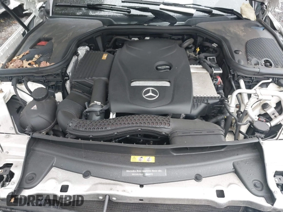 2017 Mercedes-Benz E 300 Luxury with VIN WDDZF4KB5HA187761, listed as a IAAI auction lot 42473454 with 57,031 mi miles and . Bid and sale history available at DreamBid. Image 10.